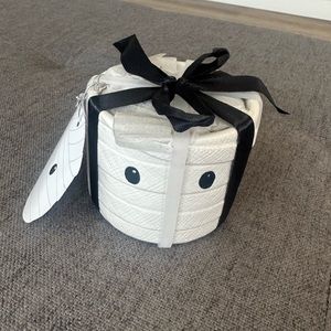 10 Strawberry Street Halloween Mummy Measuring Cups